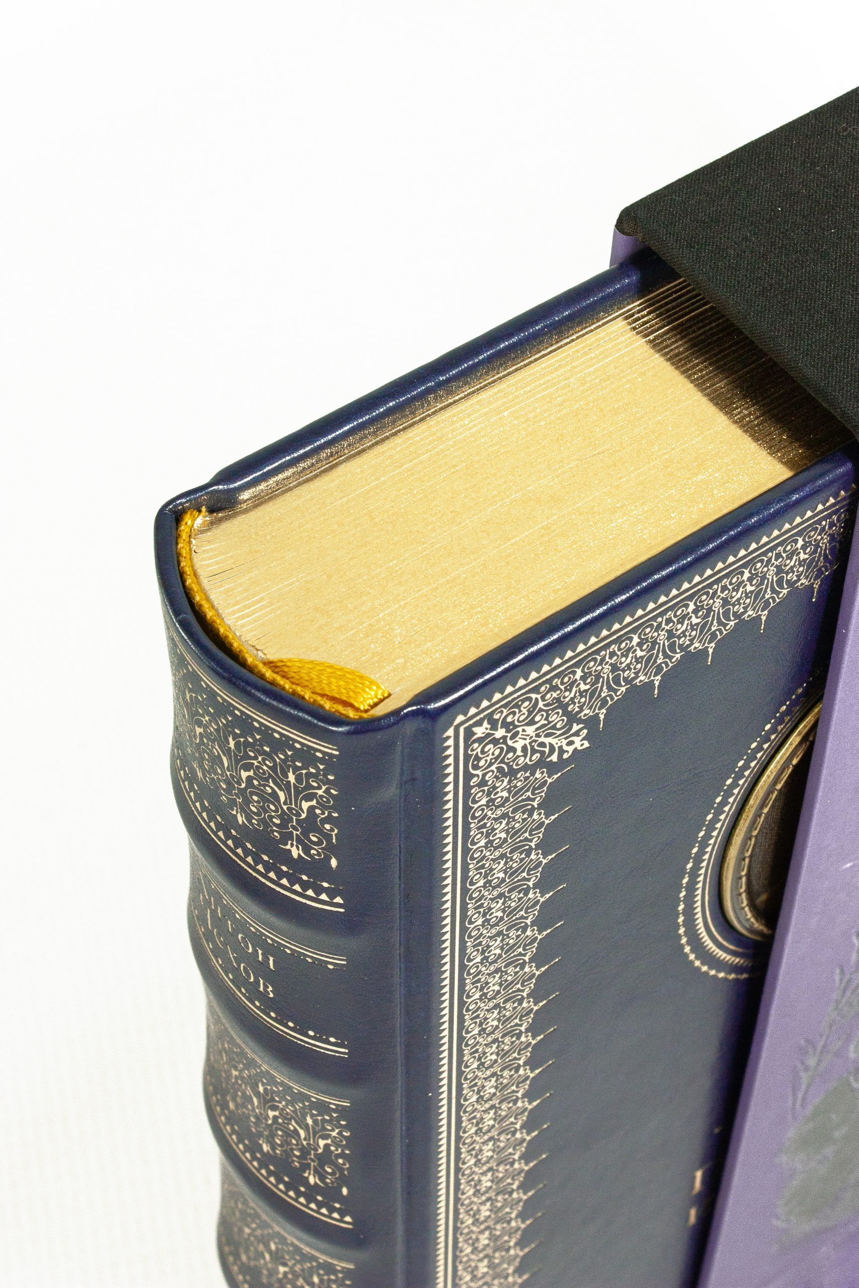 А. П. Чехов «Повести и рассказы». Премиум - изображение 12