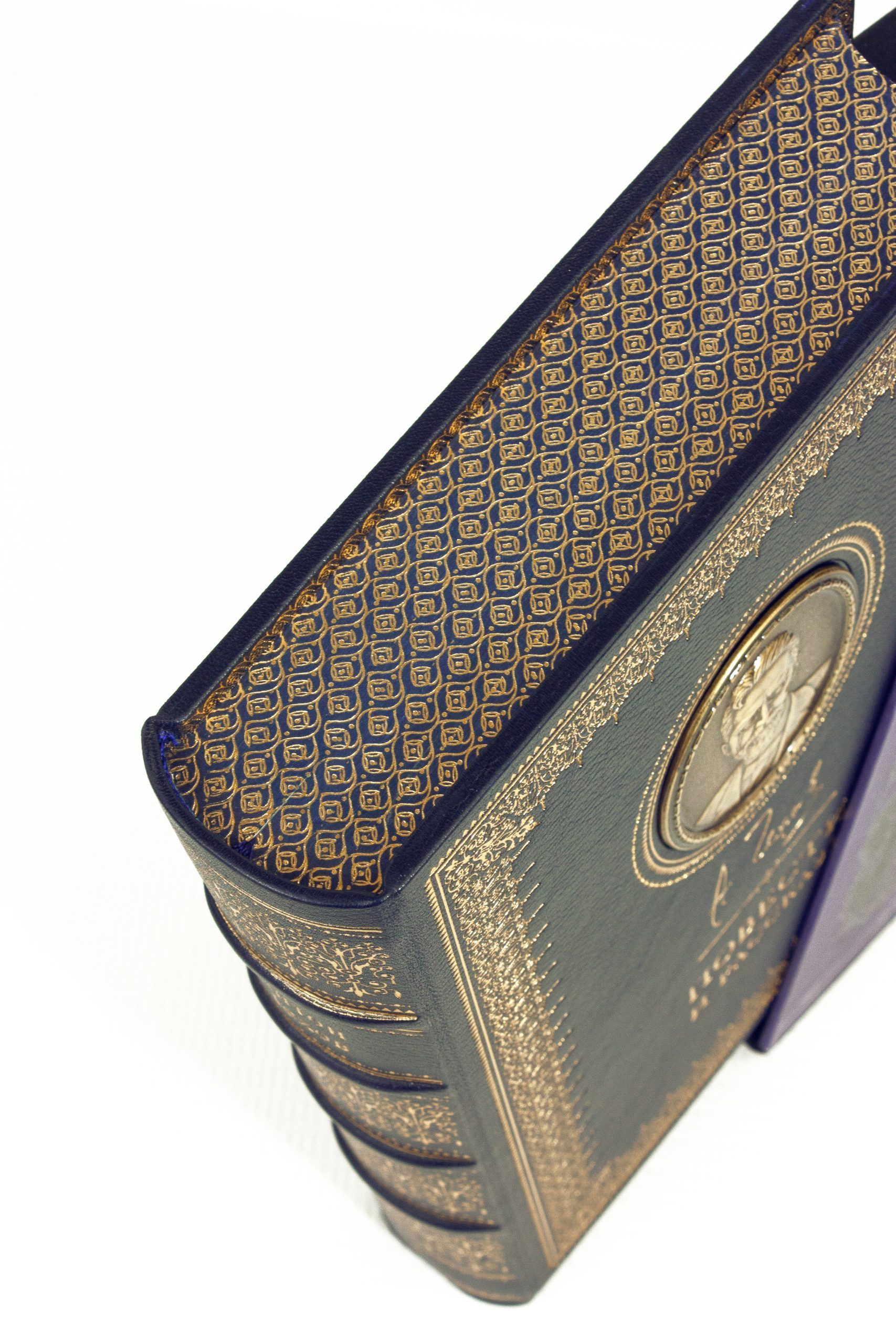 А. П. Чехов «Повести и рассказы». VIP - изображение 12